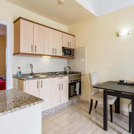 Nice Apartment In Tias With Outdoor Swimming Pool And 1 Bedrooms شقة *