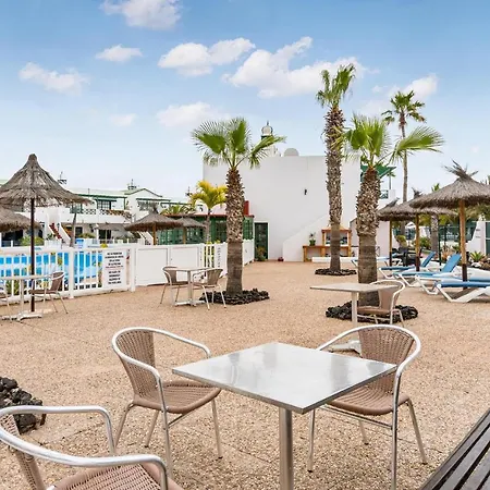 Nice Apartment In Tias With Outdoor Swimming Pool And 1 Bedrooms Lejlighed